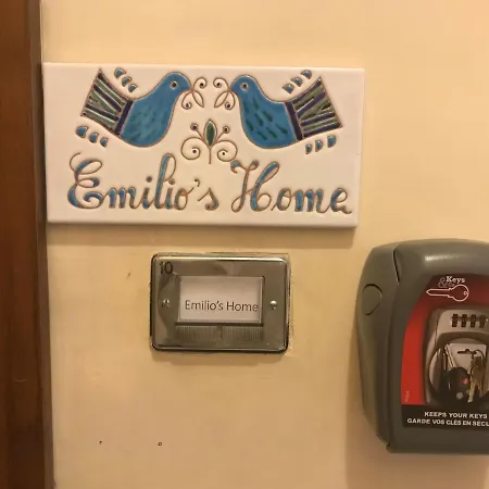 In Guest - Emilios Triple In Our Cozy And Comfortable Establishment Rom